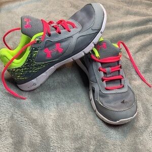 Under Armour Micro G Shoes